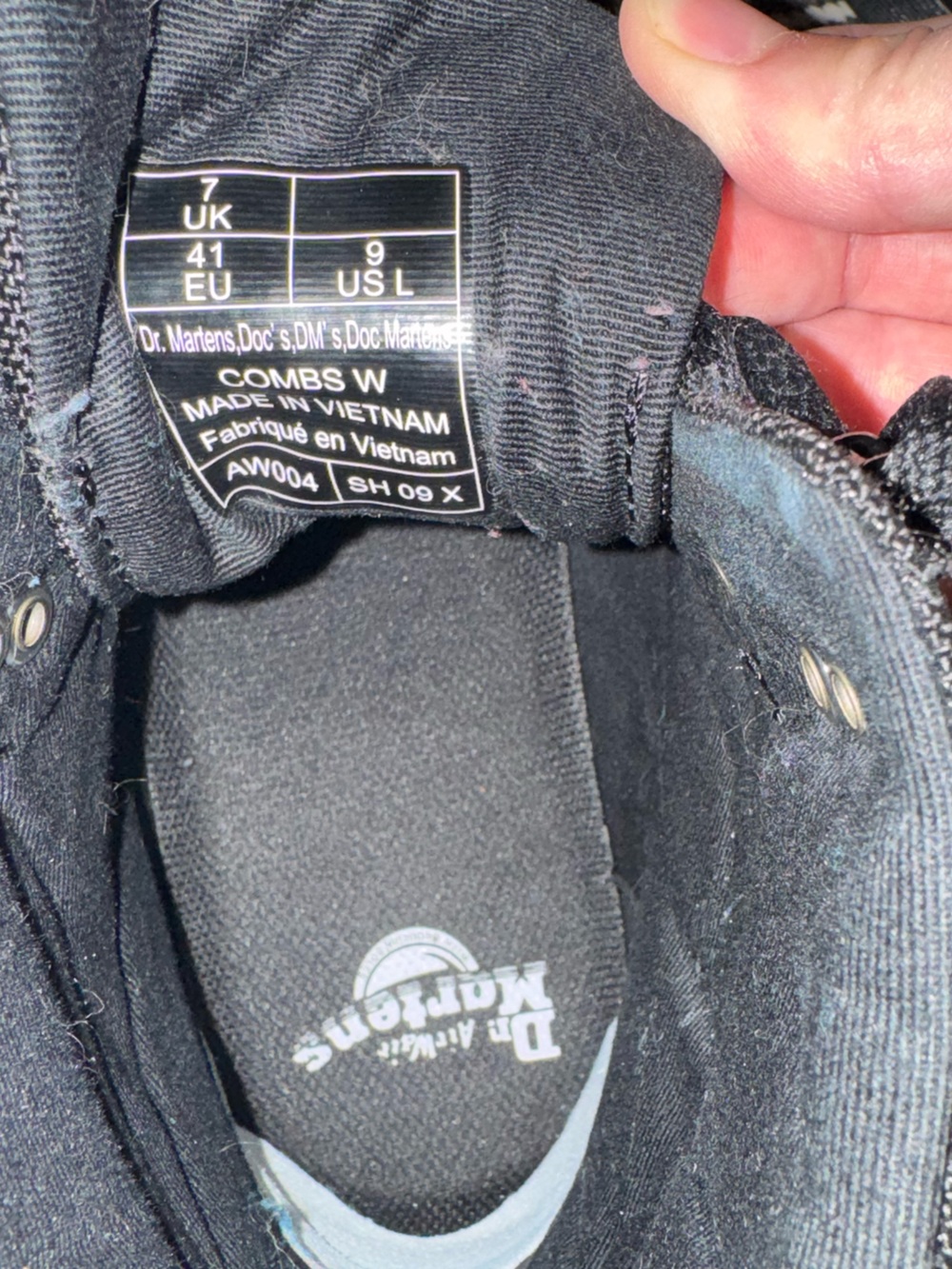 Dr. Martens Black Lace-Up Canvas Combat Boots eu41 - Picture 2 of 4